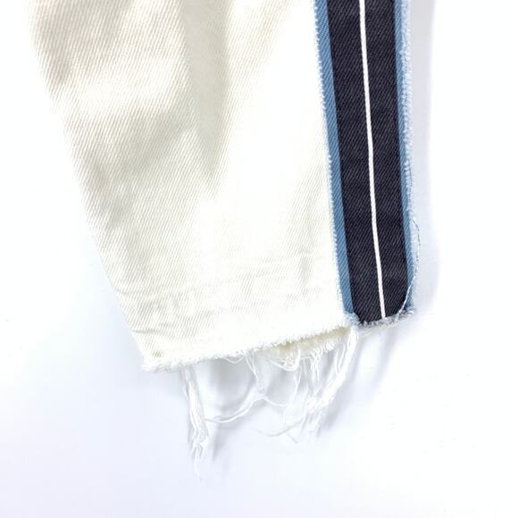 GRLFRND Karolina Jeans Women's Size 25 High Rise Straight Crop White Side Stripe - Picture 7 of 9